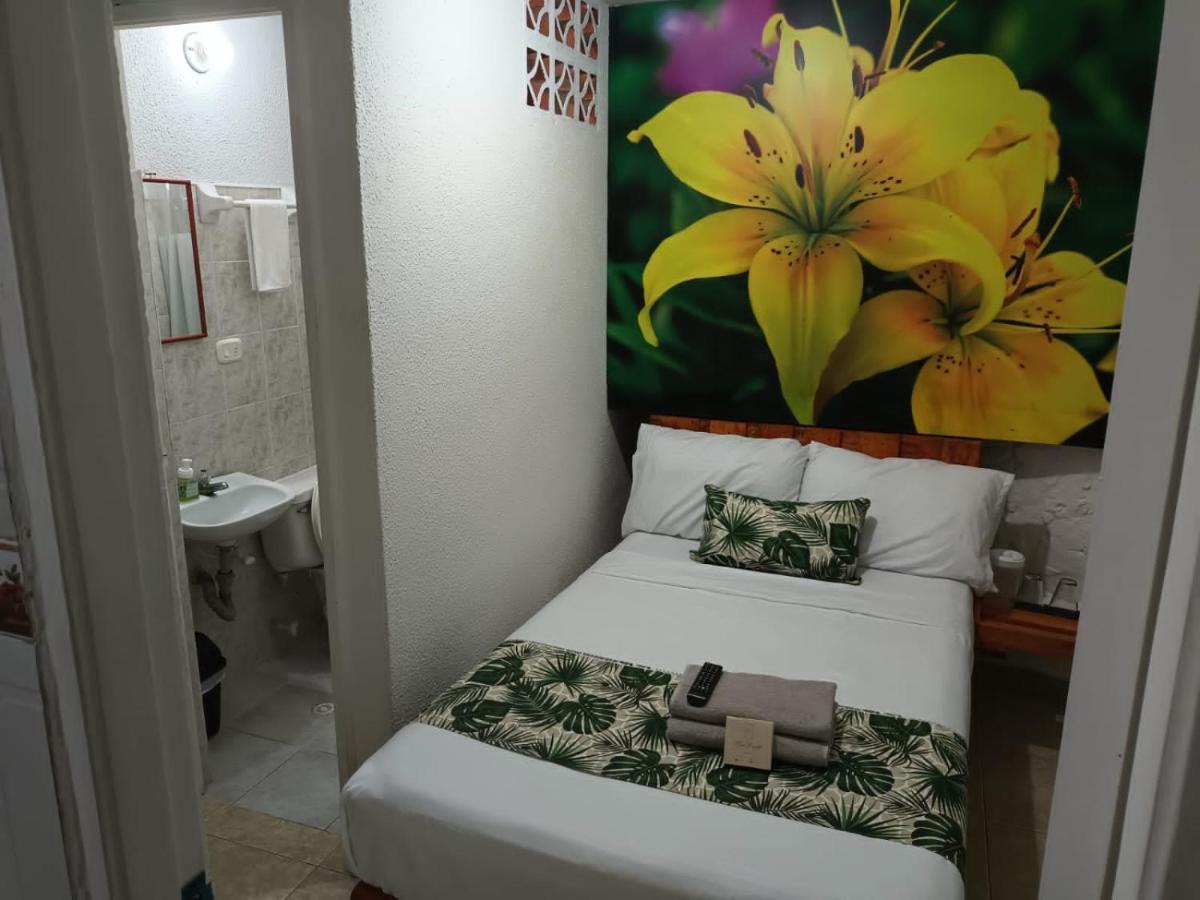 Hospedajes El Jardin Envigado Exterior photo